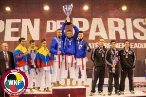 La jeune équipe de France emmenée par Lucas sur la plus haute marche du podium